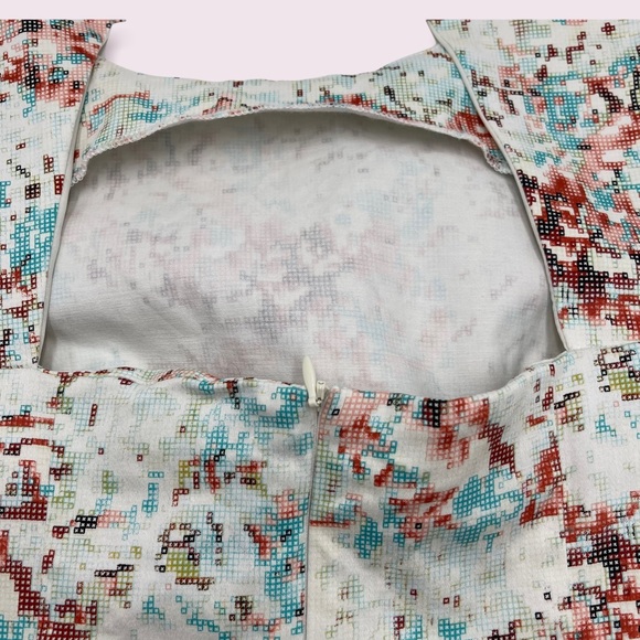 LORI M COLLECTION|Back cut out dress,design looks like pixelated cherry blossoms - Picture 6 of 14